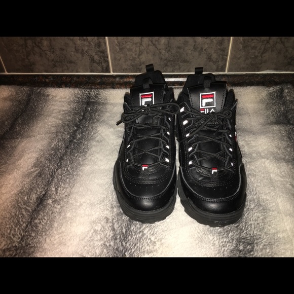 Men’s FILA sneakers - Picture 7 of 8